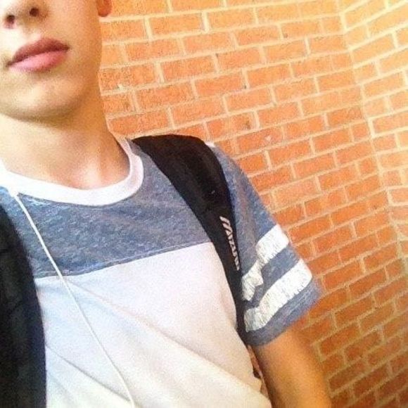 Meet your Posher, Kenneth - Picture 1 of 1